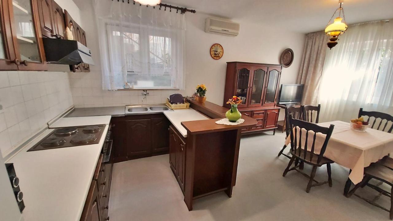 Apartment Cedo オミシュ エクステリア 写真
