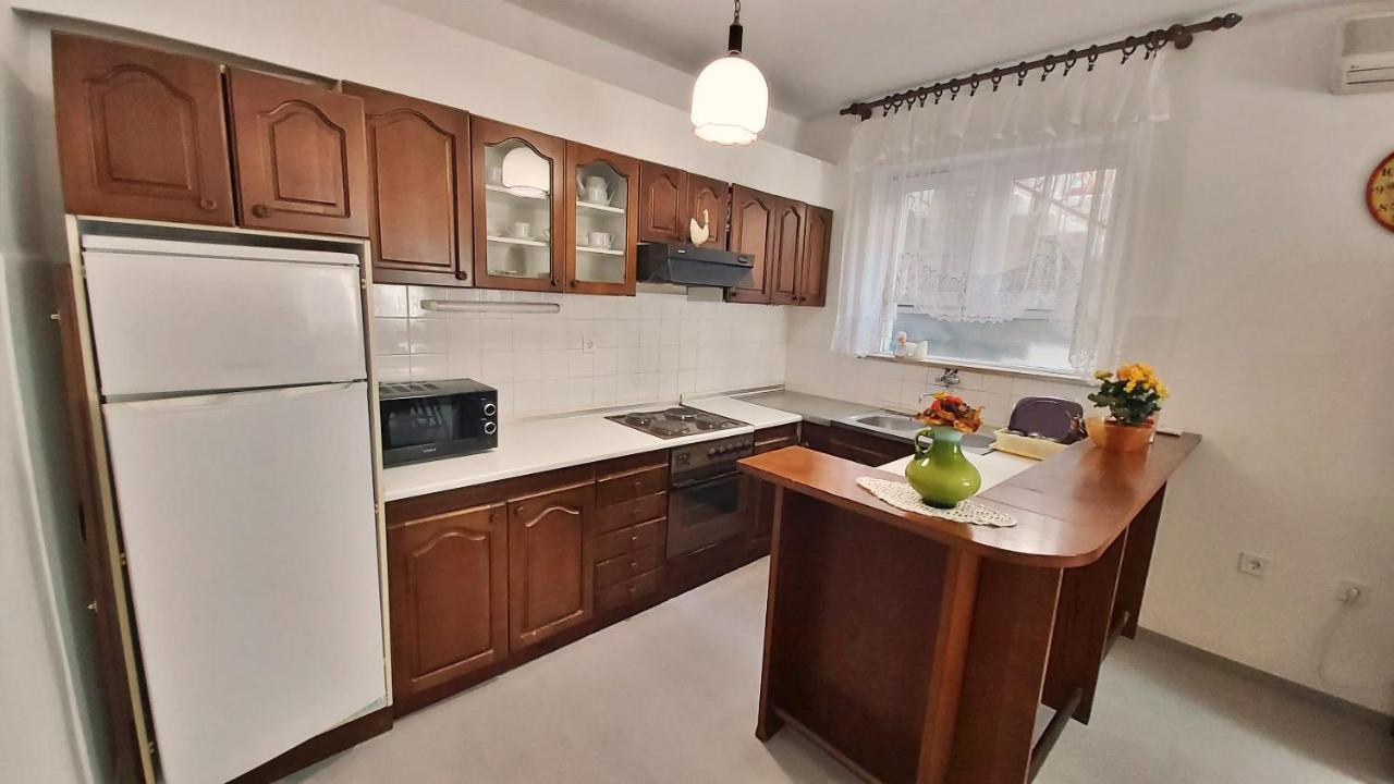 Apartment Cedo オミシュ エクステリア 写真